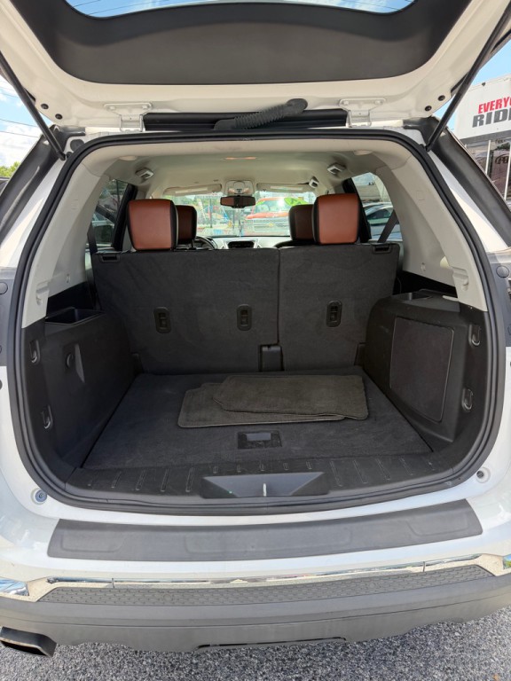 2017 GMC Terrain Image 9
