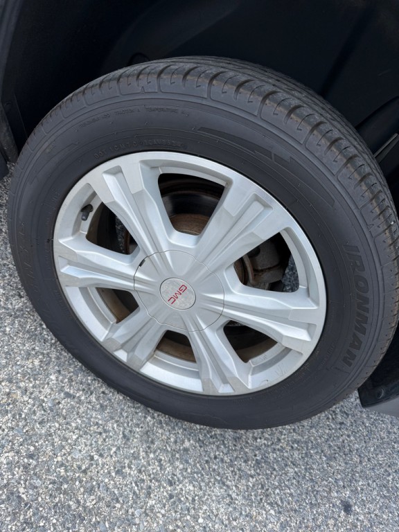 2017 GMC Terrain Image 25