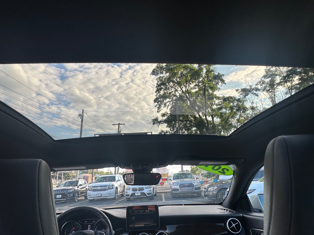 2018 Mercedes-Benz CLA-Class Image 11
