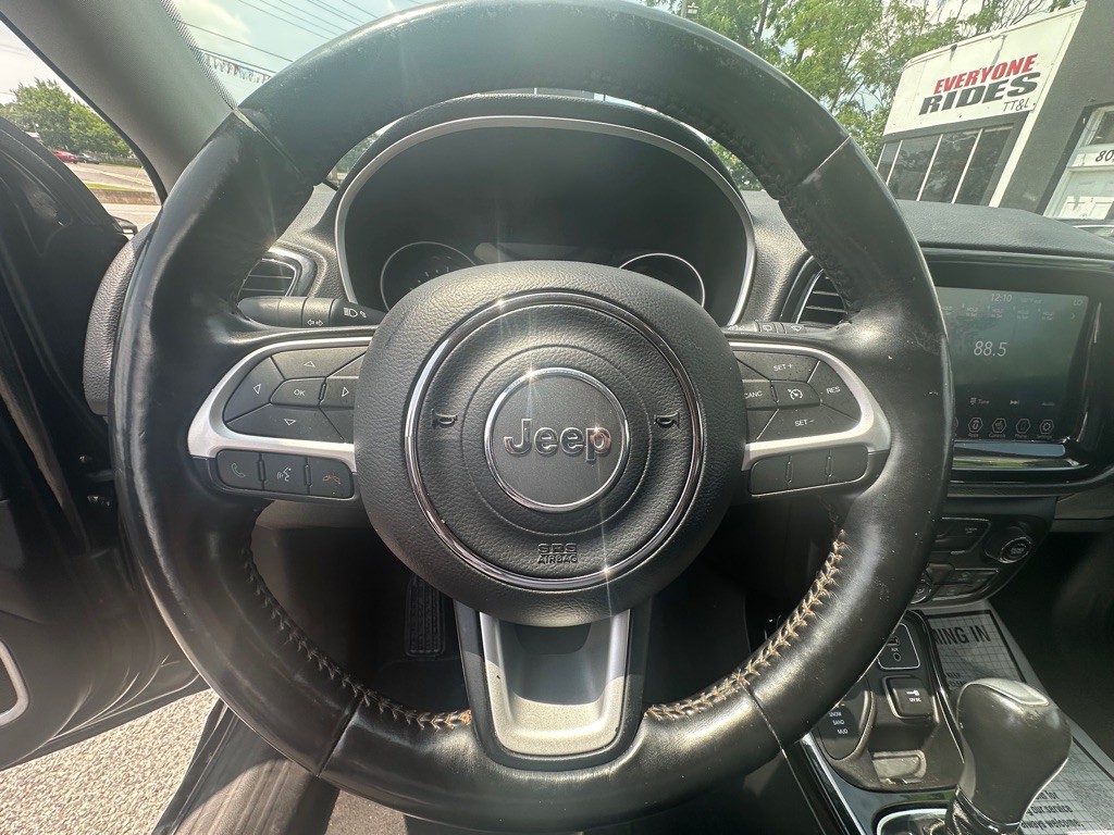 2020 Jeep Compass Image 15
