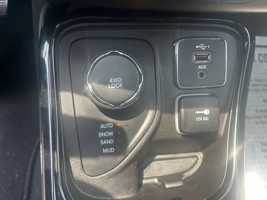 2020 Jeep Compass Image 16