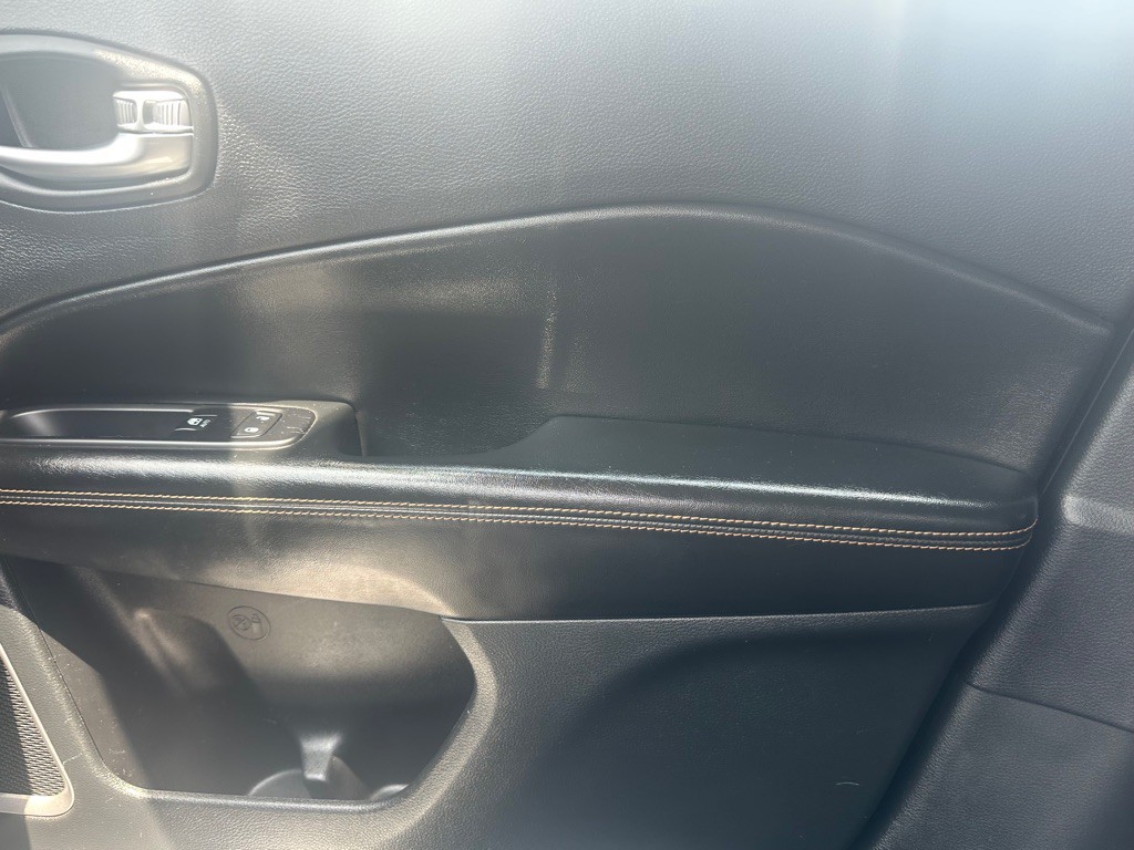 2020 Jeep Compass Image 20