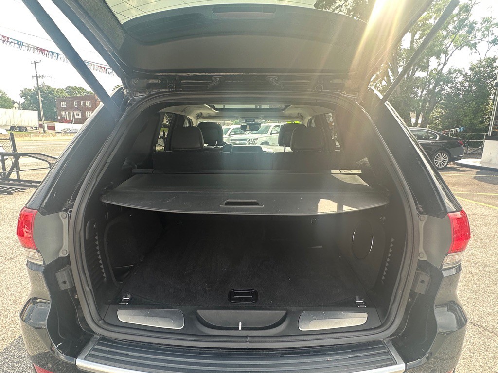 2019 Jeep Grand Cherokee Image 12