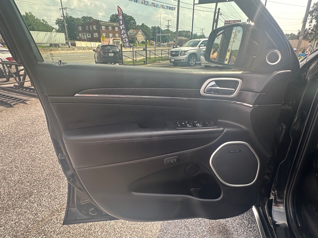 2019 Jeep Grand Cherokee Image 15