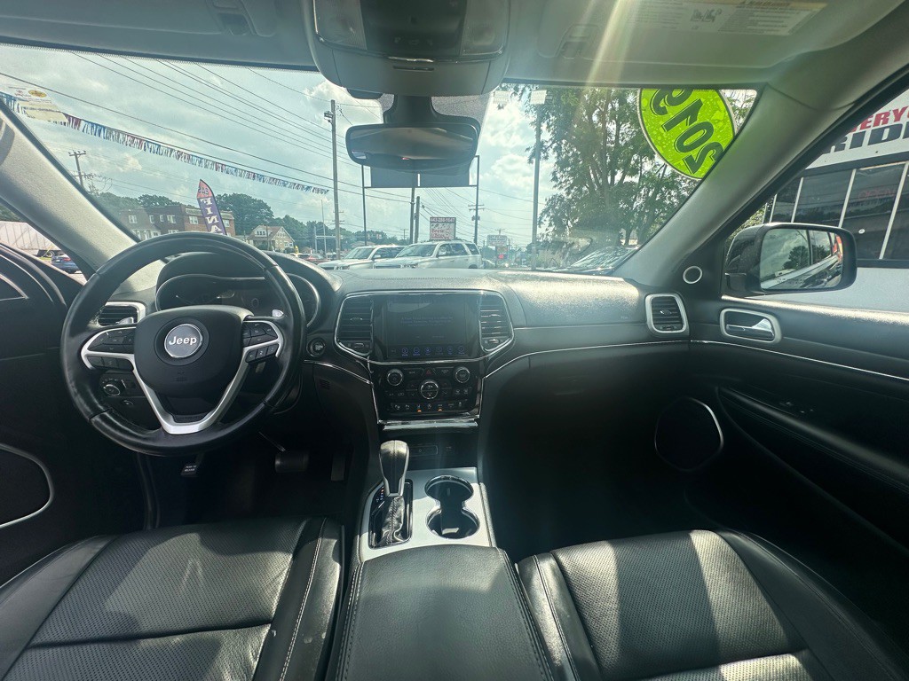 2019 Jeep Grand Cherokee Image 28