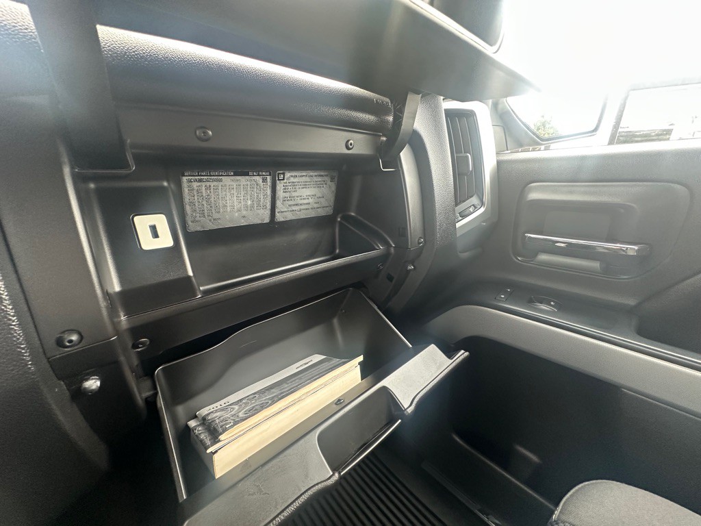 2016 Chevrolet Silverado 1500 Image 23