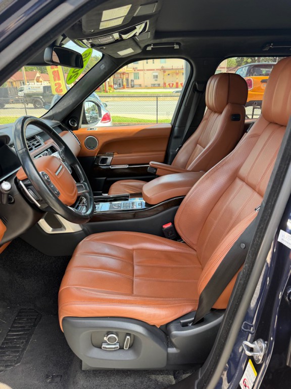 2016 Land Rover Range Rover Image 13