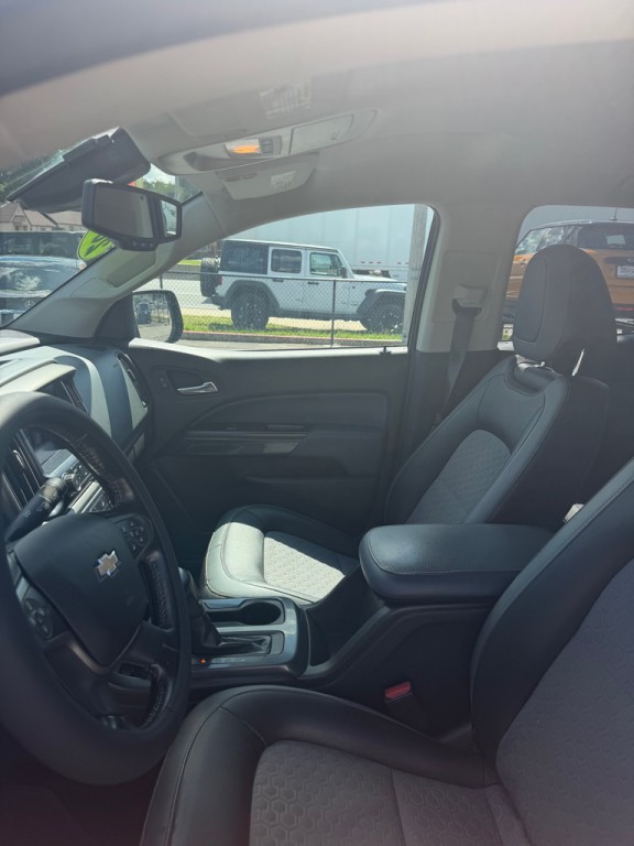 2017 Chevrolet Colorado Image 11