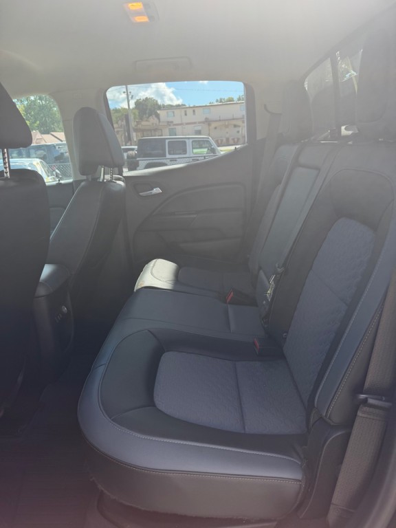 2017 Chevrolet Colorado Image 22