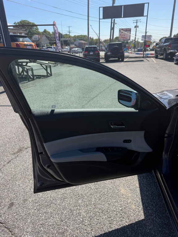2018 Acura ILX Image 10
