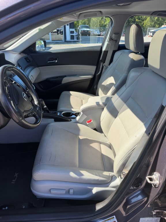 2018 Acura ILX Image 12