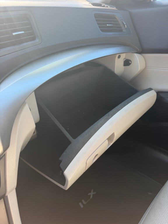 2018 Acura ILX Image 19