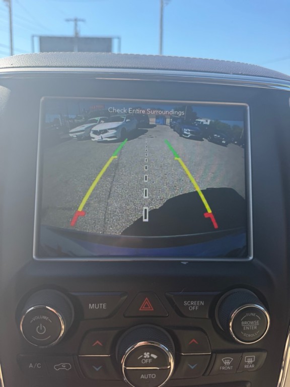 2018 Jeep Grand Cherokee Image 16