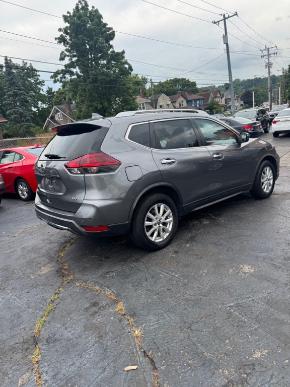 2019 Nissan Rogue Image 4