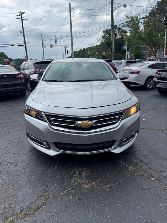 2017 Chevrolet Impala Image 2