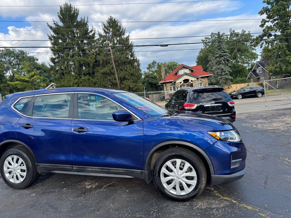 2018 Nissan Rogue Image 4