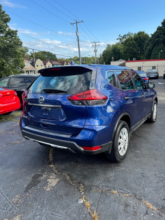 2018 Nissan Rogue Image 5