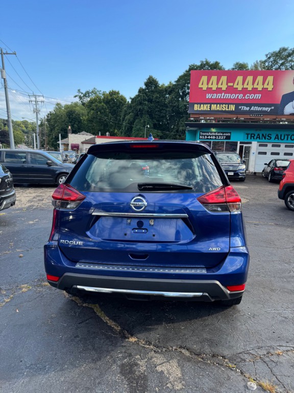 2018 Nissan Rogue Image 6