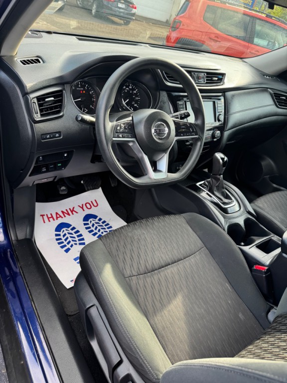 2018 Nissan Rogue Image 8