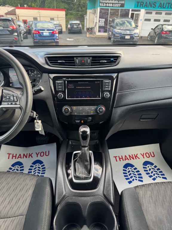 2018 Nissan Rogue Image 13