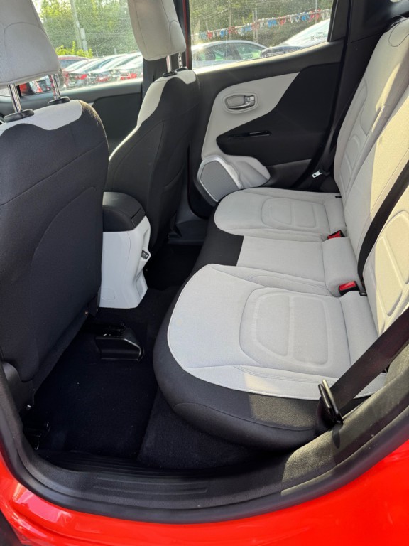 2018 Jeep Renegade Image 9