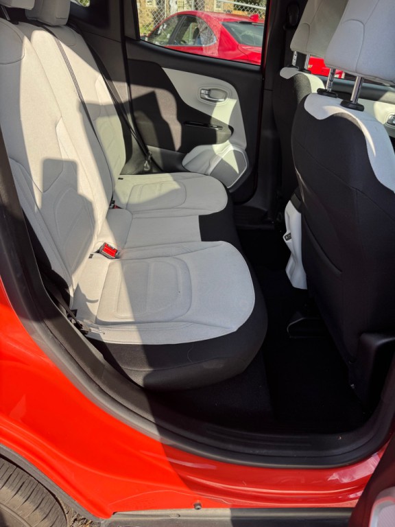 2018 Jeep Renegade Image 10