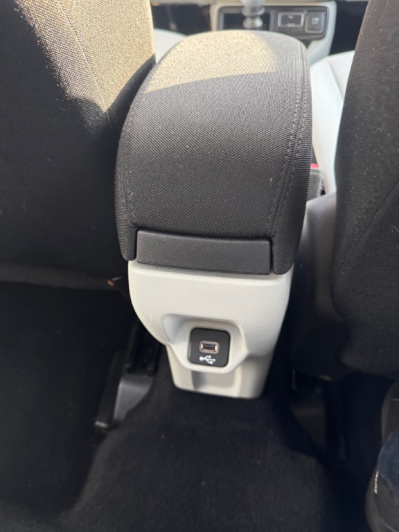 2018 Jeep Renegade Image 16