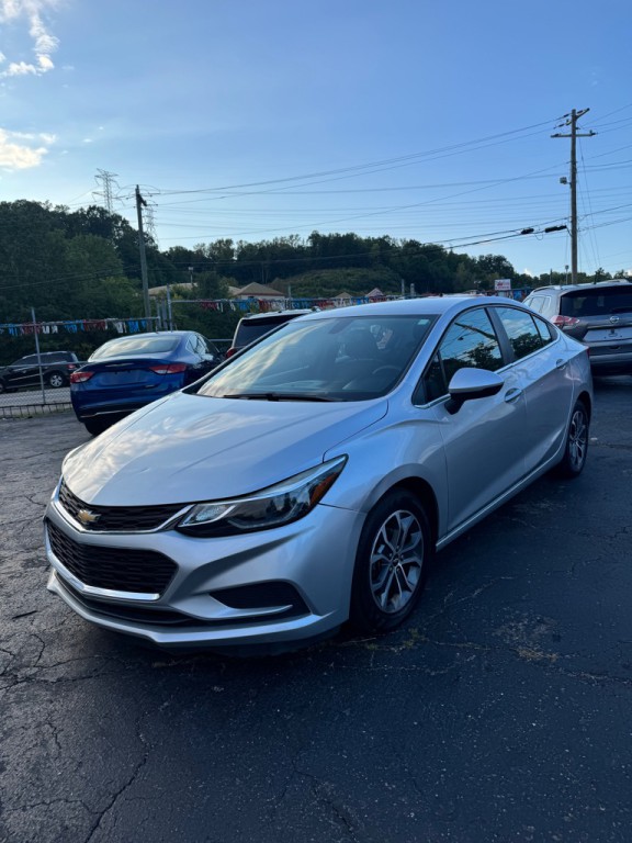 2017 Chevrolet Cruze Image 3