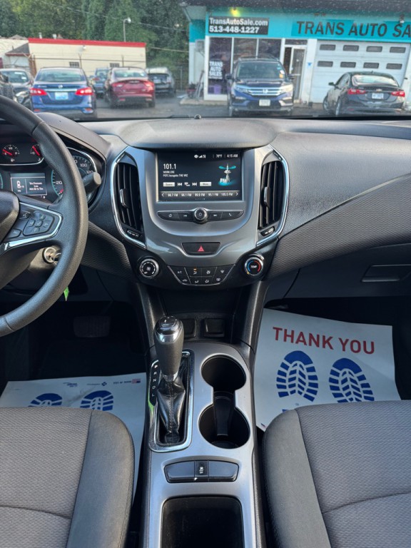 2017 Chevrolet Cruze Image 14