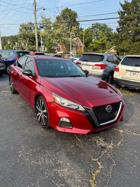 2019 Nissan Altima Image 1