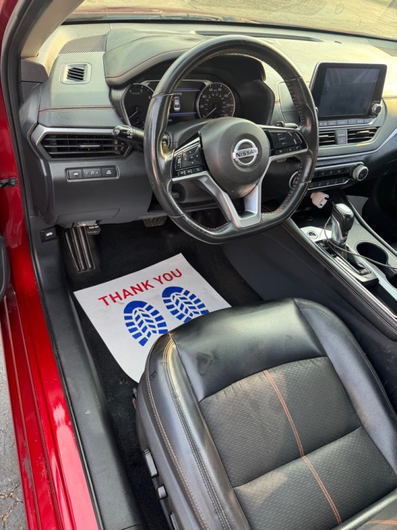 2019 Nissan Altima Image 8