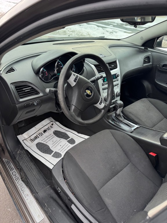2012 Chevrolet Malibu Image 7