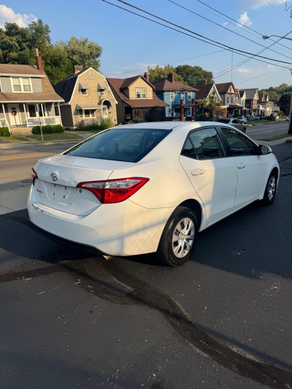 2016 Toyota Corolla Image 4