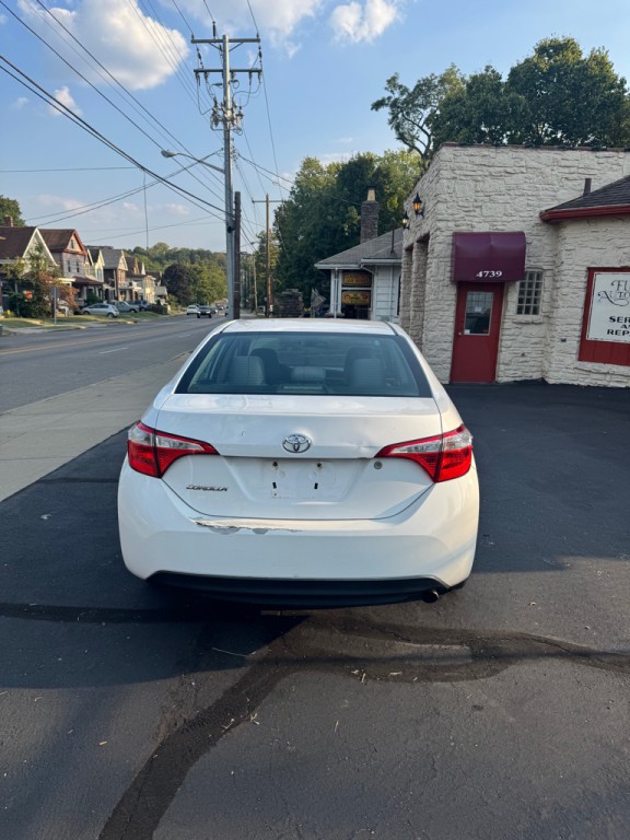 2016 Toyota Corolla Image 5