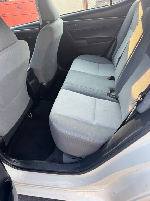 2016 Toyota Corolla Image 8
