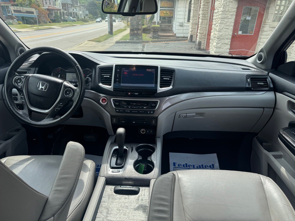 2016 Honda Pilot Image 13