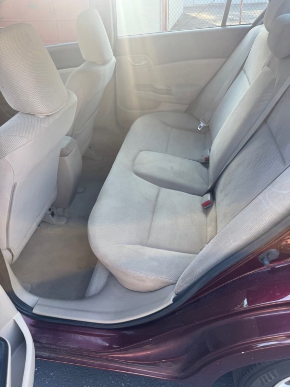 2012 Honda Civic Image 9