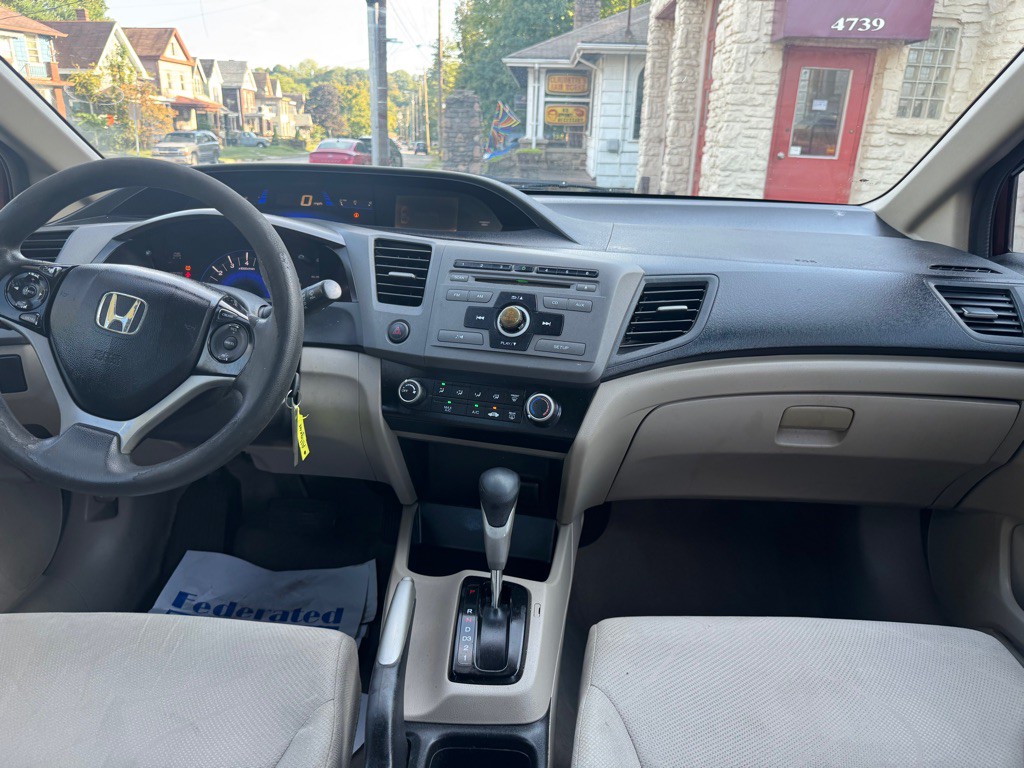 2012 Honda Civic Image 12