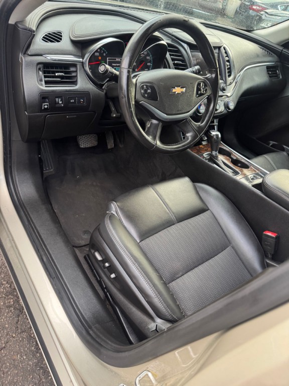 2015 Chevrolet Impala Image 8