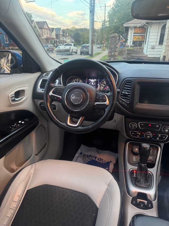 2019 Jeep Compass Image 10