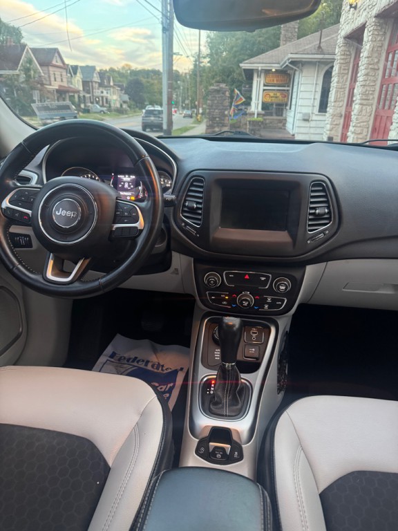 2019 Jeep Compass Image 11