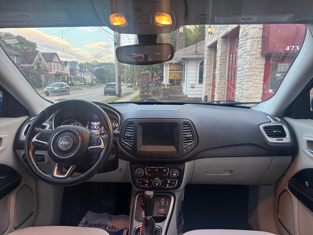 2019 Jeep Compass Image 13