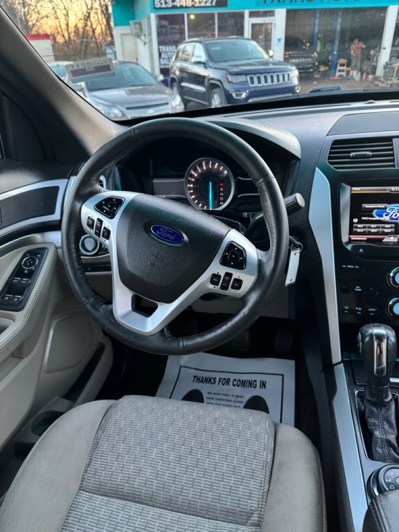 2015 Ford Explorer Image 13