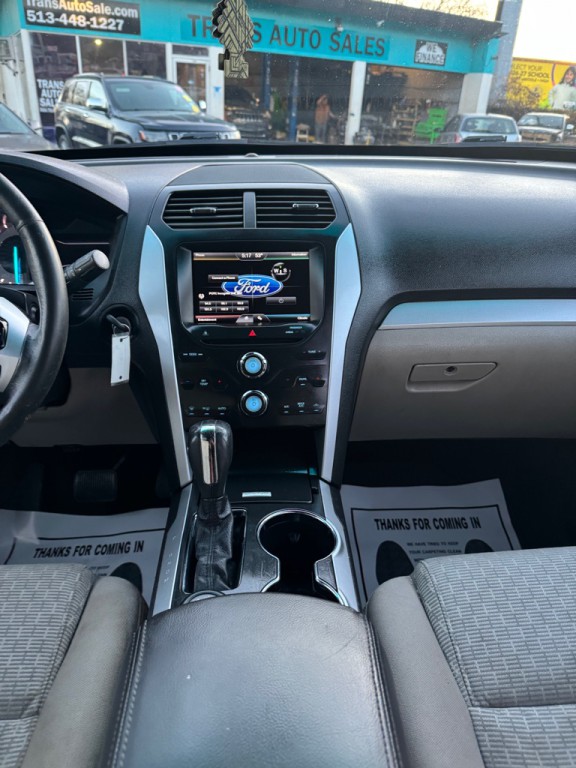 2015 Ford Explorer Image 14