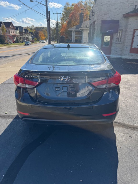 2016 Hyundai Elantra Image 6