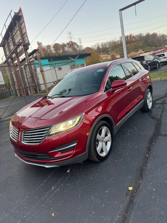2015 Lincoln MKC Image 1