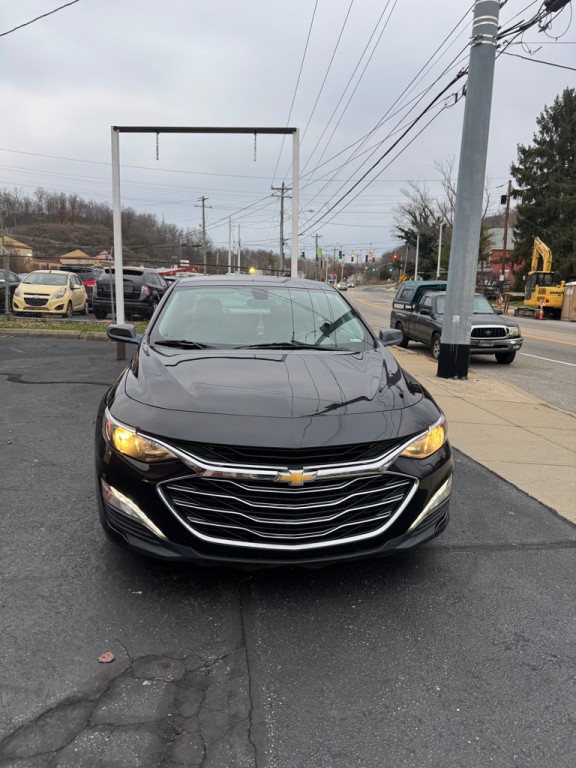 2020 Chevrolet Malibu Image 3