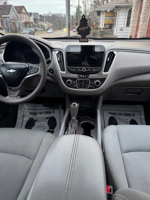 2020 Chevrolet Malibu Image 12