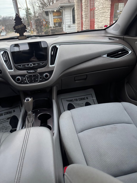 2020 Chevrolet Malibu Image 13