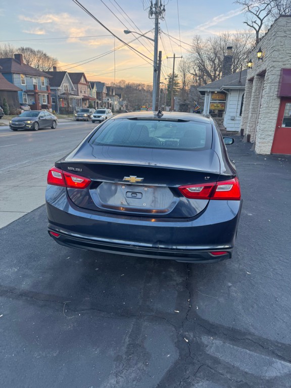 2016 Chevrolet Malibu Image 6